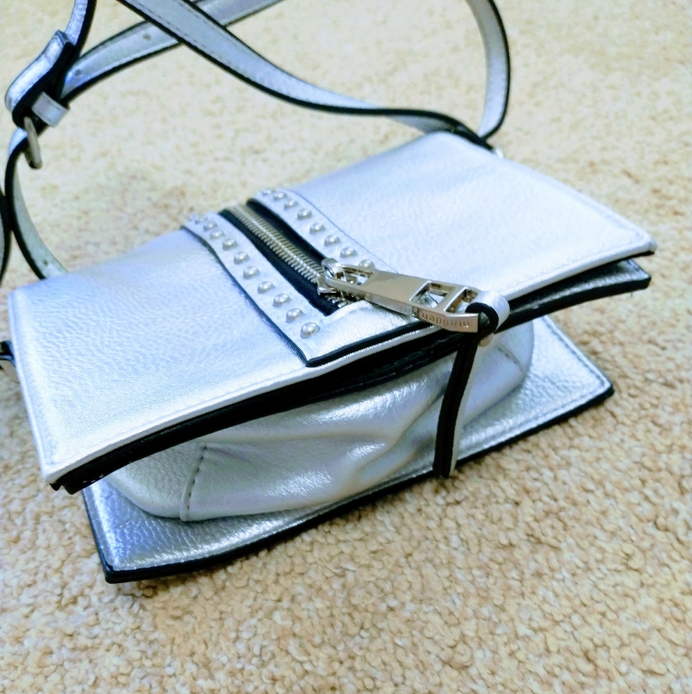 MADDEN GIRL Crossbody Bag - Picture 12 of 13